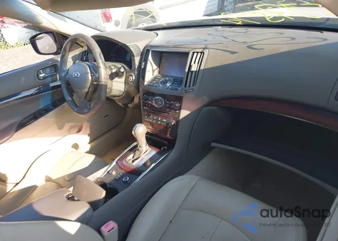 2010 Infiniti G37X из США, поврежденный, VIN JN1CV6AR0AM455989